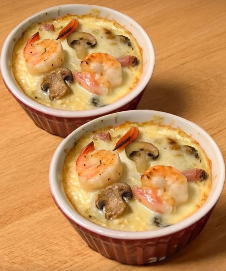 Zapiekanka z owoców morza: przegrzebki, grzyby i krewetki 🦐✨