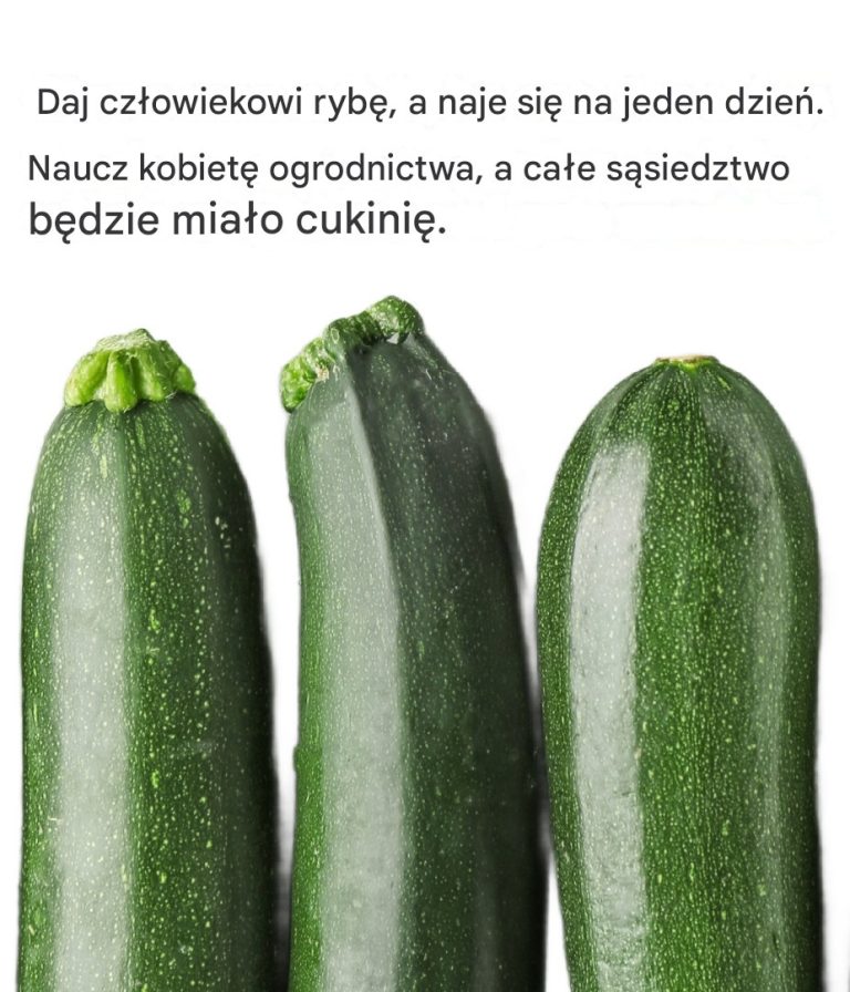 Pieczone w piekarniku chipsy z cukinii