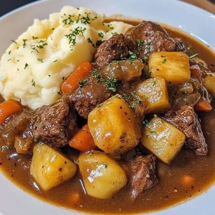 Gulasz wołowy