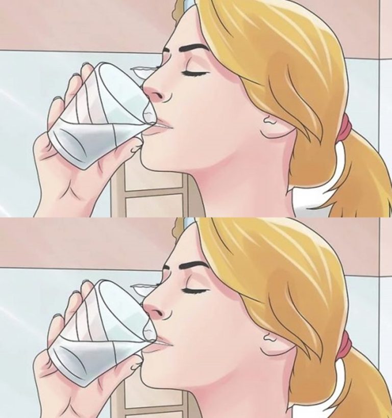 Przygotuj wodę magnezową i pozbądź się obrzęków, bólu stawów, popraw krążenie krwi